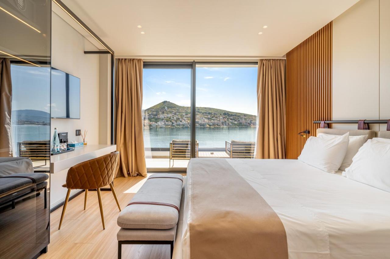 Yacht Premium Hotel Саранда Экстерьер фото